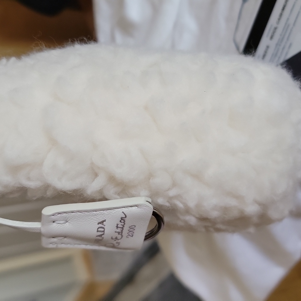 Prada White Shearling Shoulder Bag The Reissue 2000 - Picture 7 of 16
